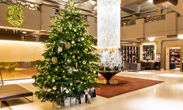  Hotel Café Royal partners with diptyque for debut Christmas tree collaboration 